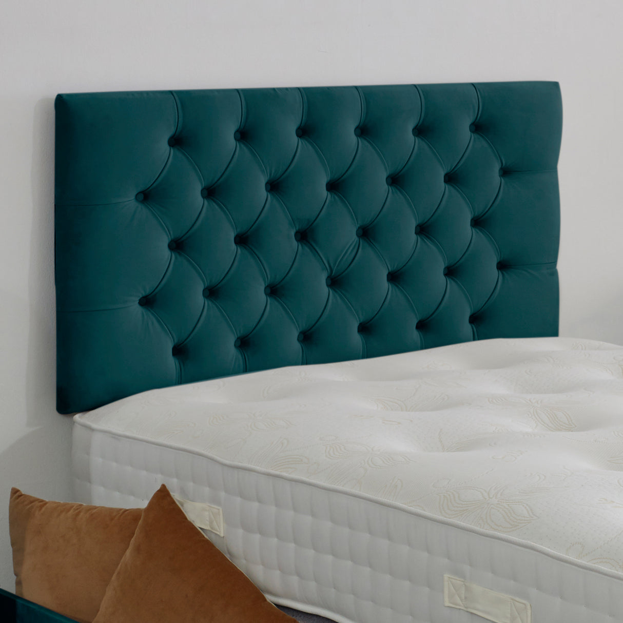 Chesterfield Upholstered Headboard