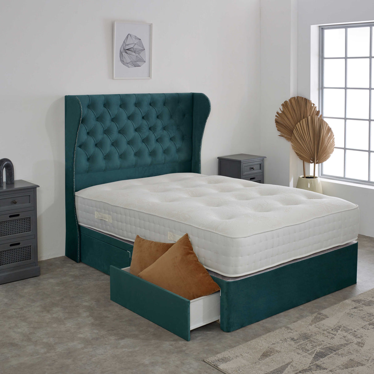 Chesterfield Curved Wing Divan Bed Set