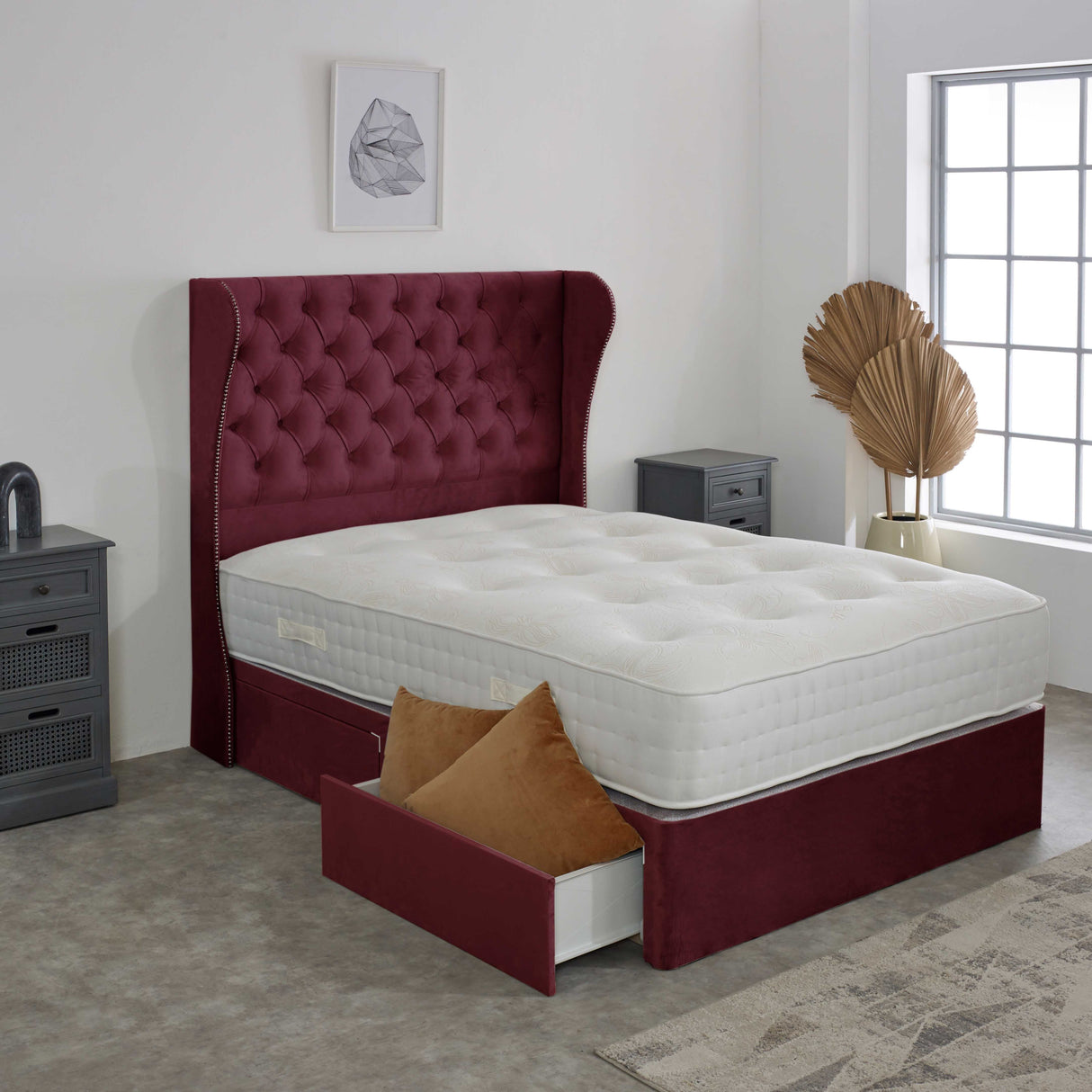 Chesterfield Curved Wing Divan Bed Set