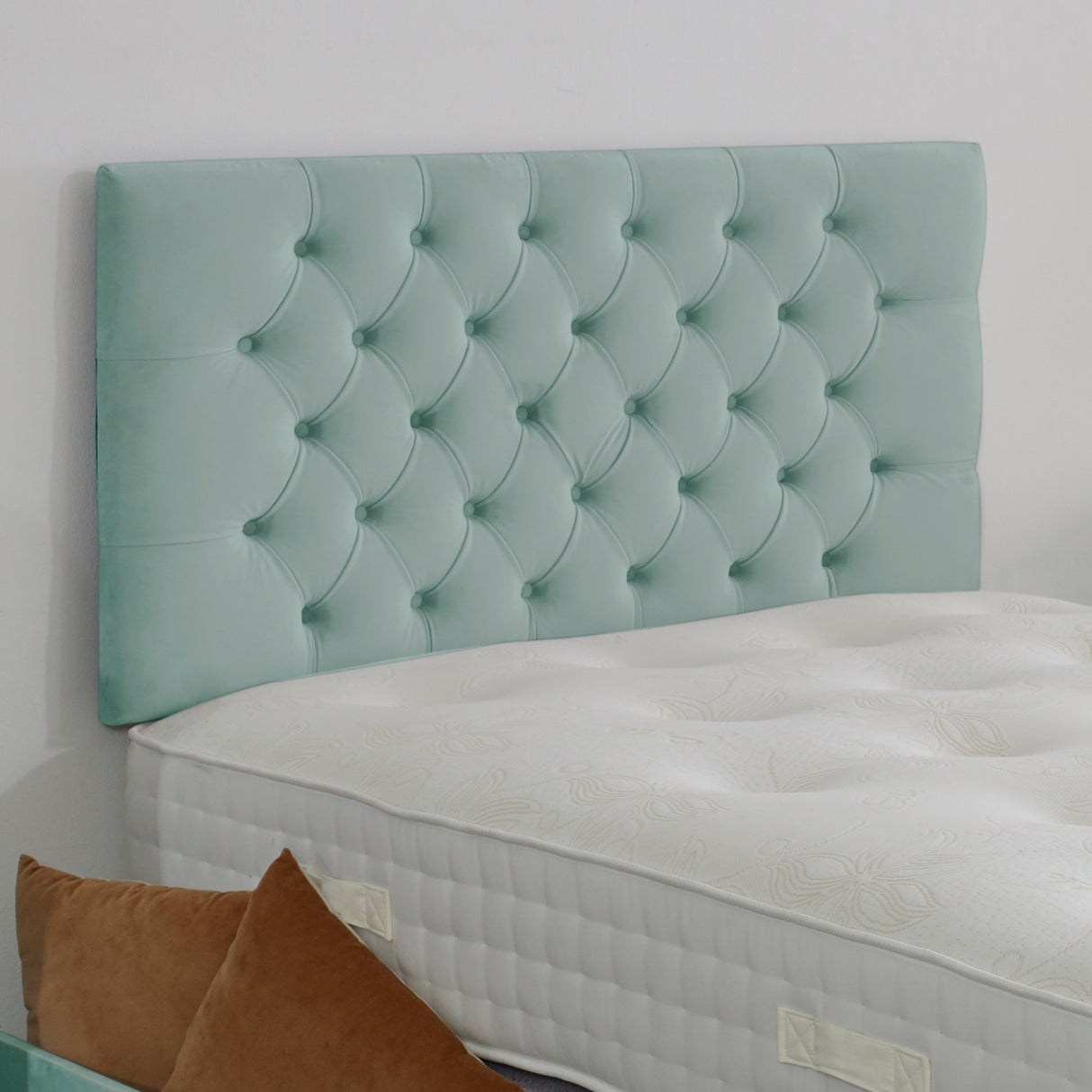 Chesterfield Upholstered Headboard 